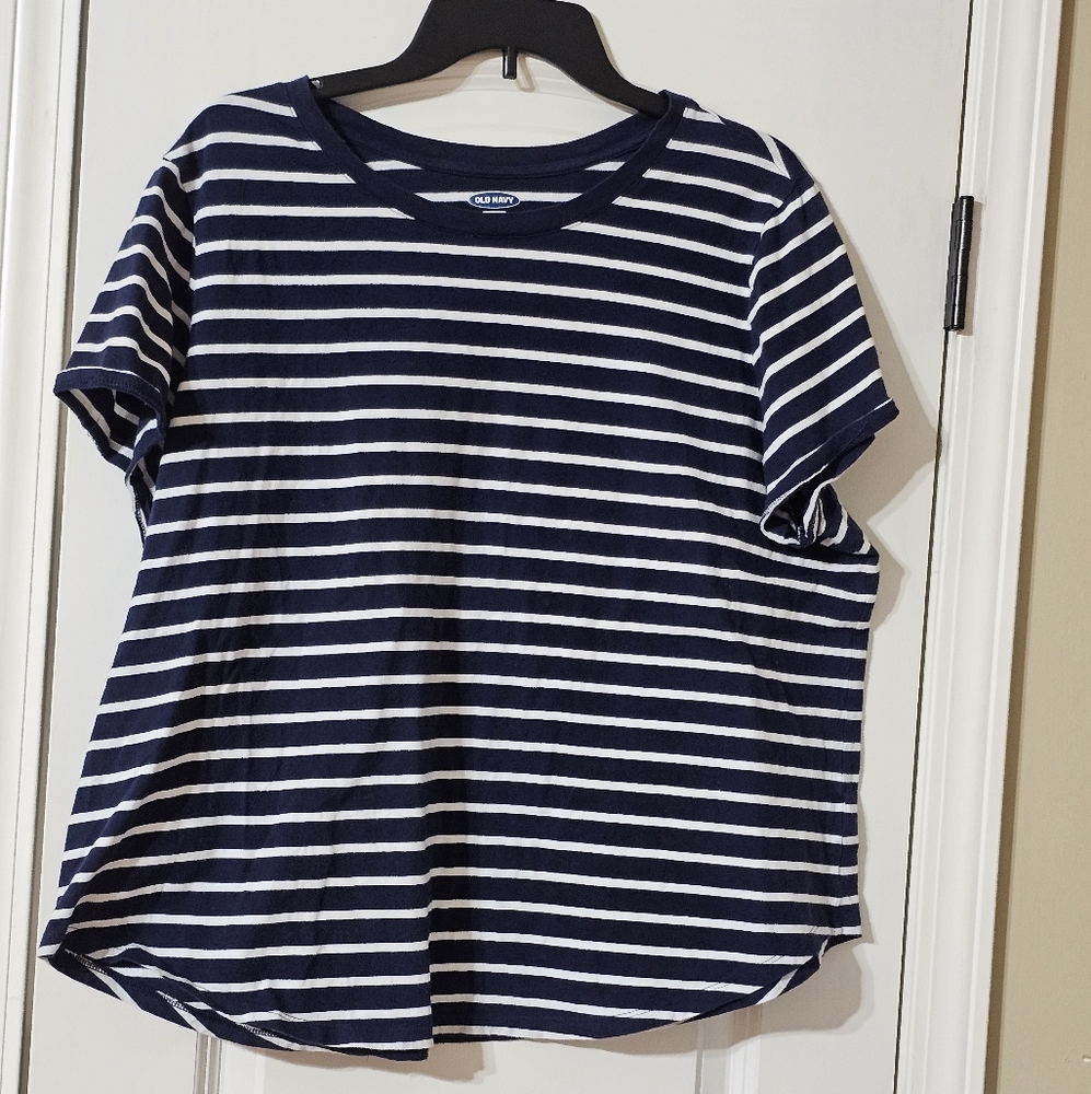 Old Navy Black and White Striped Tee